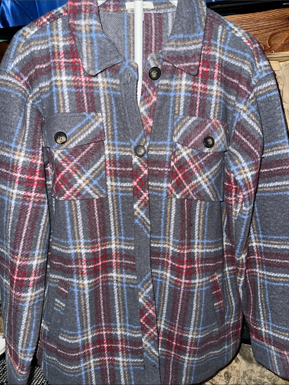 🩷🤍🖤Woman’s Gray/Tasberry Plaid Button-Up Jacket - Casual flannel shirt